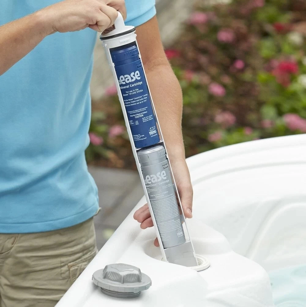 FROG® @ease® In-Line Spa SmartChlor® Sanitizing Cartridge 4 FROG® @ease® In-Line Spa SmartChlor® Sanitizing Cartridge - Image 2