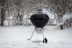 Weber Original Kettle 26" Premium Charcoal Grill -Outdoor Garden Living 072632 3