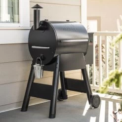 Traeger Pro 575 Black WiFi-Enabled Pellet Grill 31 Traeger Pro 575 Black WiFi-Enabled Pellet Grill -Outdoor Garden Living 088647 3