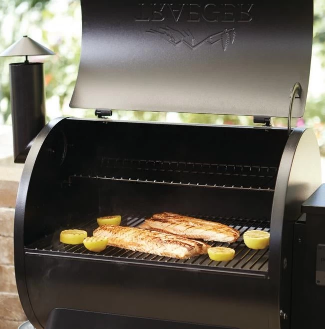 Traeger Pro 575 Black WiFi-Enabled Pellet Grill 14 Traeger Pro 575 Black WiFi-Enabled Pellet Grill - Image 12