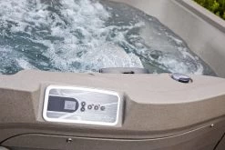 Freeflow Spas Cascina Sport Hot Tub -Outdoor Garden Living 094278 3 c35910e4 6bb1 4029 aa0d 34655c4ad1f8