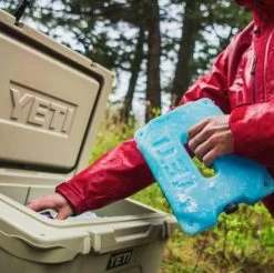 YETI ICE™ -Outdoor Garden Living 241625 2