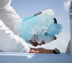 YETI ICE™ -Outdoor Garden Living 241625 2 2d8a3e82 099b 4c0d 998e 414d6dacc499