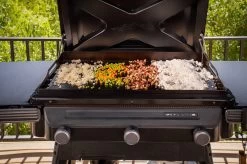Traeger Flat Top Grill Flatrock™ Griddle -Outdoor Garden Living 990360 19