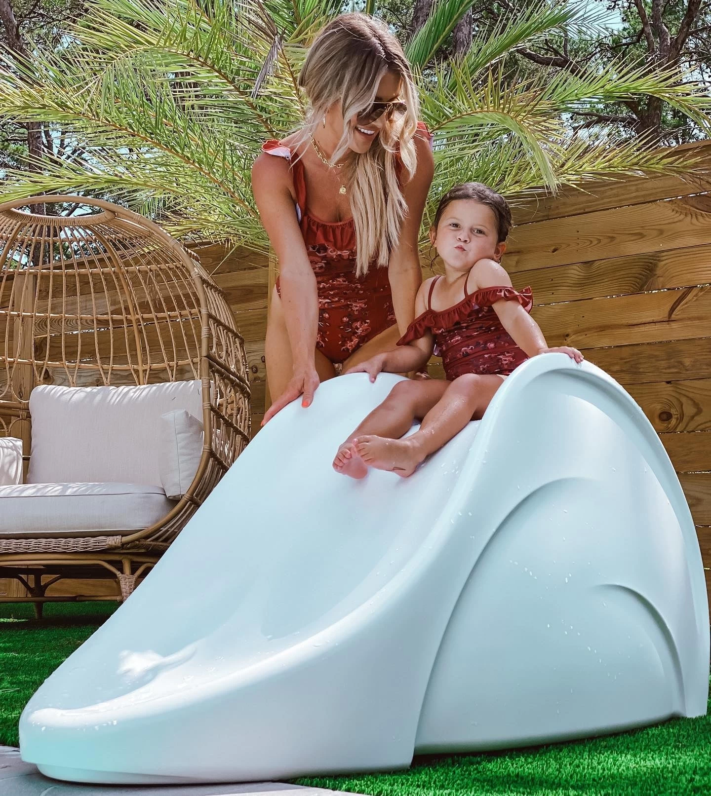 Light Blue Signature Slide From Ledge Lounger 7 Light Blue Signature Slide From Ledge Lounger - Image 5