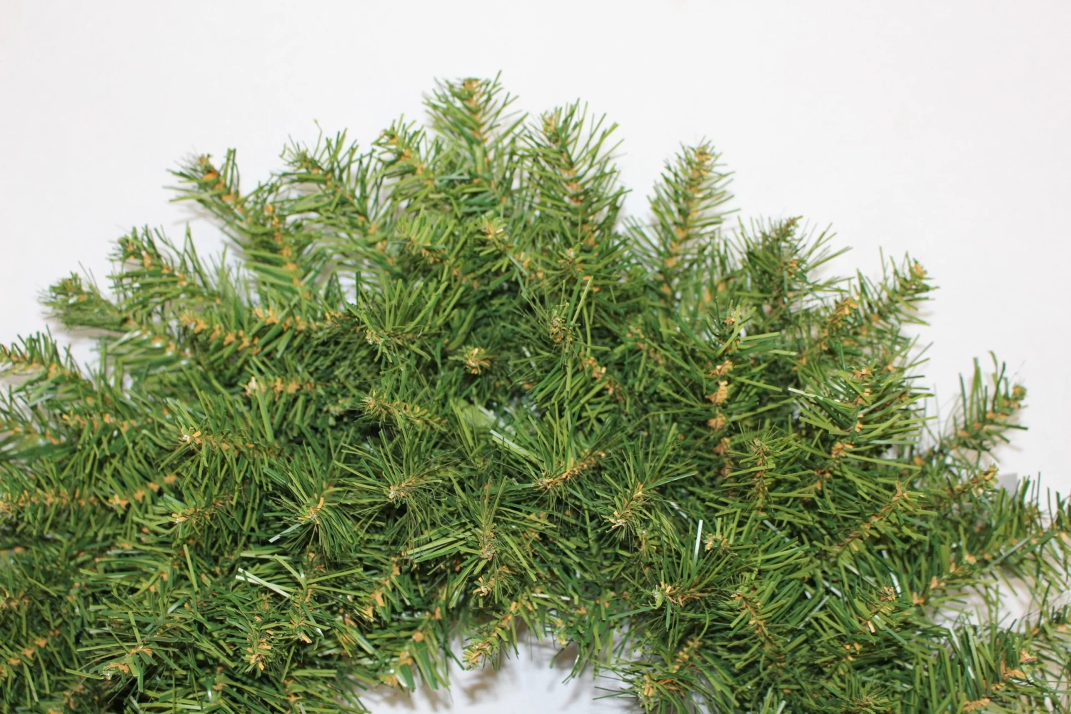 Unlit New Carrington Artificial Christmas Wreath 4 Unlit New Carrington Artificial Christmas Wreath - Image 2