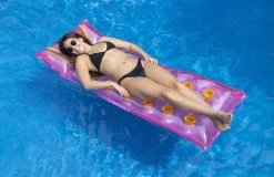 18-Pocket French Pool Mattresses From Swimline -Outdoor Garden Living 996087 9ceaa56d dab6 4752 87dd d707be252e3b