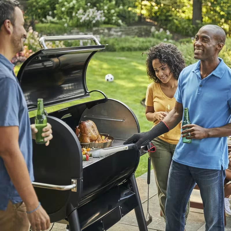 Weber SmokeFire EX6 Wood Fired Pellet Grill 10 Weber SmokeFire EX6 Wood Fired Pellet Grill - Image 8