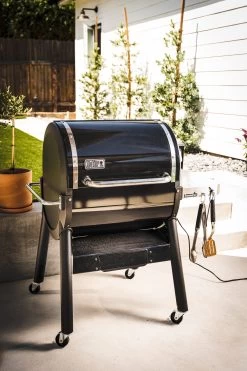 Weber SmokeFire EX4 Wood Fired Pellet Grill 25 Weber SmokeFire EX4 Wood Fired Pellet Grill -Outdoor Garden Living 997730 c91e2b99 4ea2 4a31 a692 497ac1d354f5