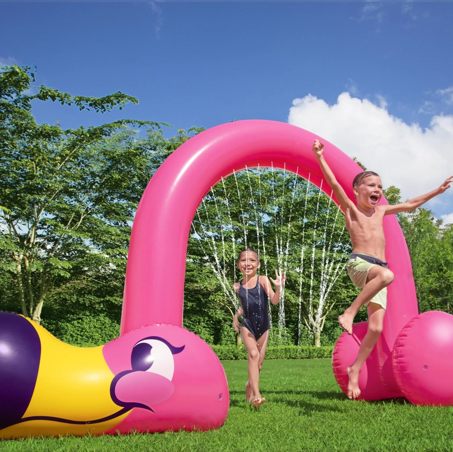 BWT Bestway's Jumbo Flamingo Inflatable Sprinkler 7 BWT Bestway's Jumbo Flamingo Inflatable Sprinkler - Image 5