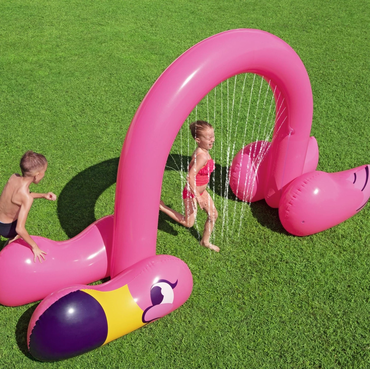 BWT Bestway's Jumbo Flamingo Inflatable Sprinkler 5 BWT Bestway's Jumbo Flamingo Inflatable Sprinkler - Image 3