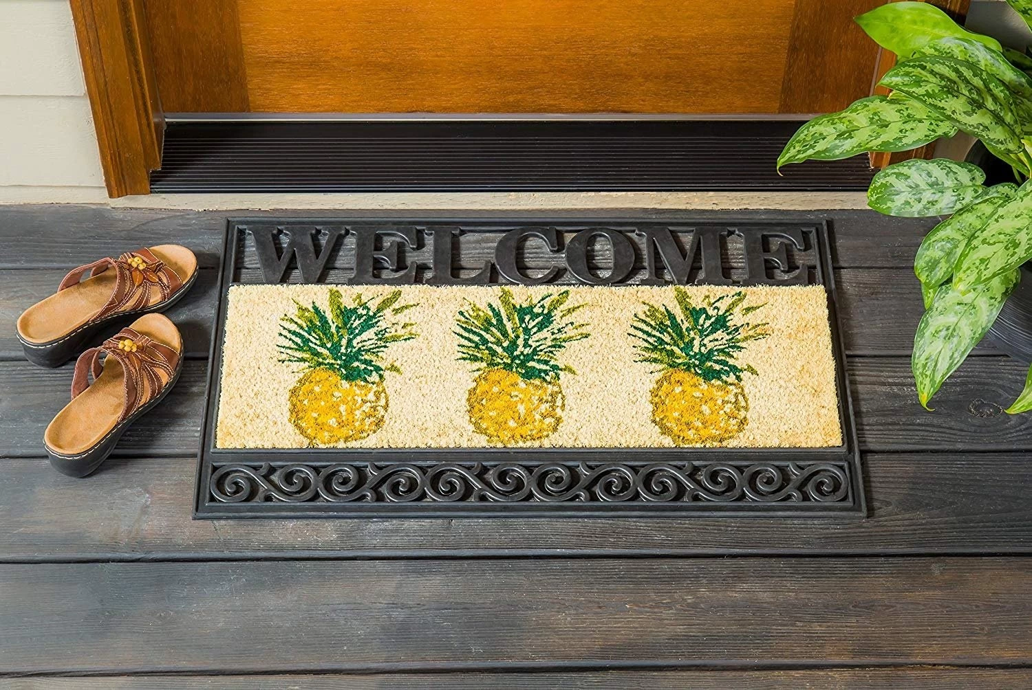 'Welcome' Kensington™ Evergreen Scroll Coir Sassafras Switch Mat Tray 5 'Welcome' Kensington™ Evergreen Scroll Coir Sassafras Switch Mat Tray - Image 3